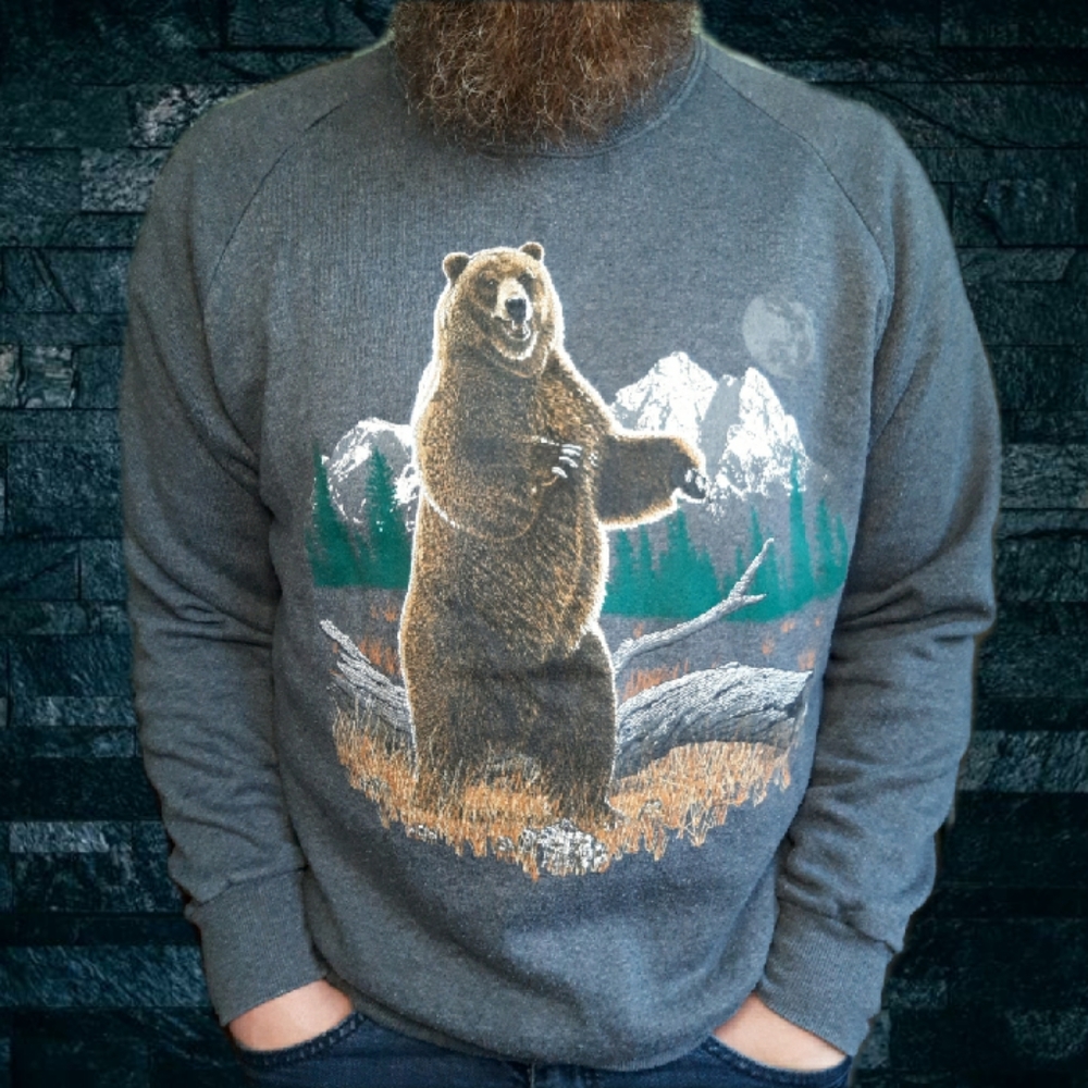 🔥VTG 80's Grizzly Bear Sweatshirt🔥